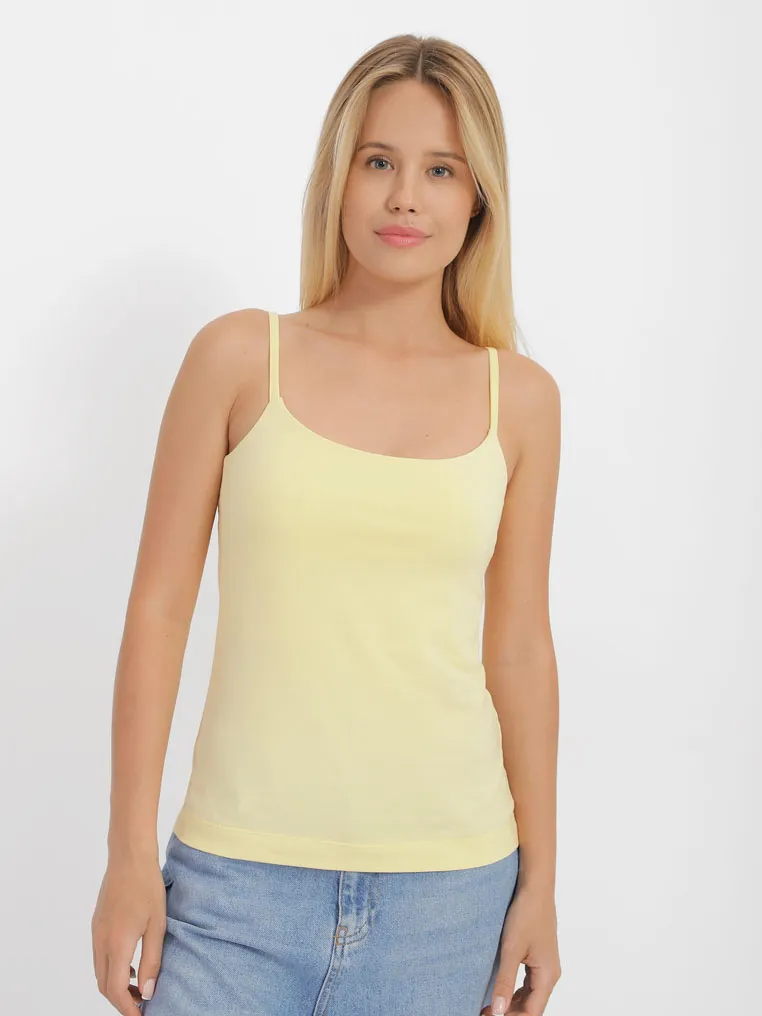 T-shirt with thin straps