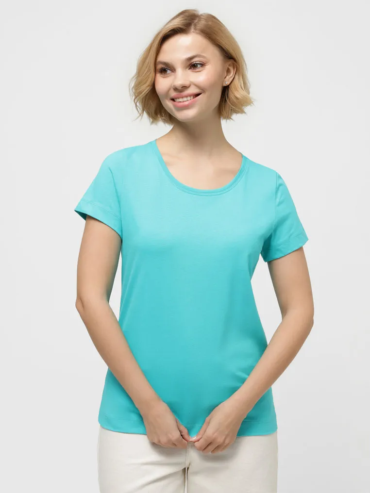 T-shirt with round collar